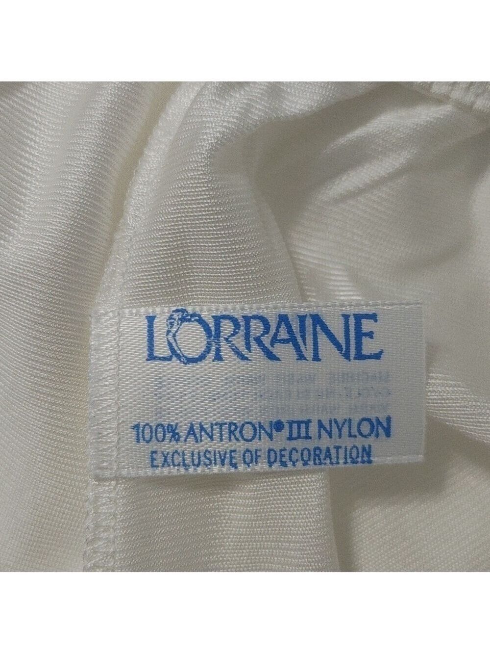 Vintage Lorraine Ivory Long Slip with slit and lace Detail Sz S - Picture 4 of 8